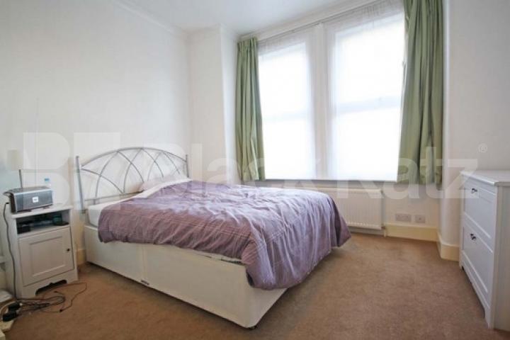 			NEW INSTRUCTION, 2 Bedroom, 1 bath, 1 reception Ground Floor Flat			 Winslow Road, Hammersmith